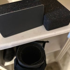 Nike Mastery Bricks & Mat